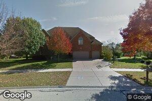 1716 Robert Ln, Naperville, IL 60564