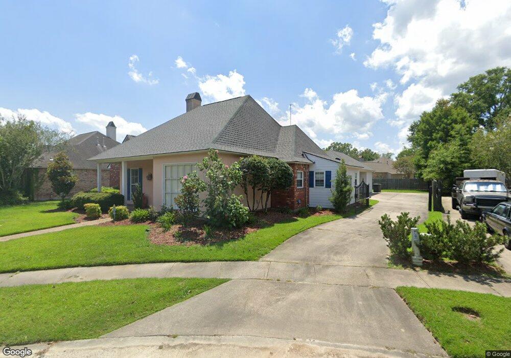 1833 Ridgeland Dr, Baton Rouge, LA 70810 - photo 1