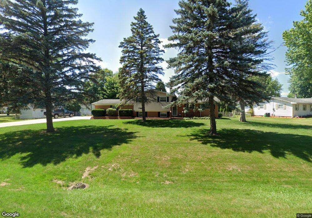 2369 Blarney Dr, Davison, MI 48423 - photo 1