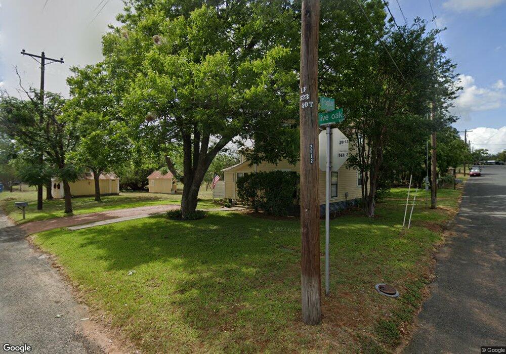 105 E Live Oak St, Fredericksburg, TX 78624 - photo 1