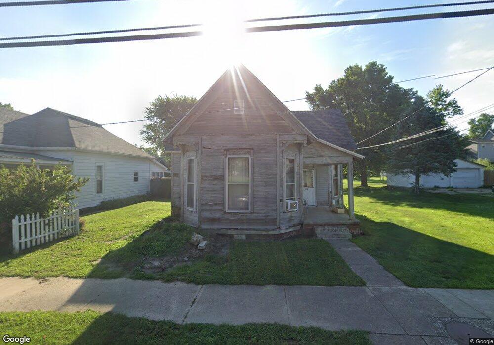 510 NE 3rd St, Washington, IN 47501 - photo 1