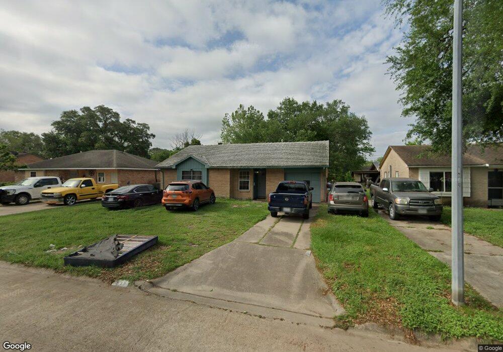 5817 Arthington St, Houston, TX 77053 - photo 1