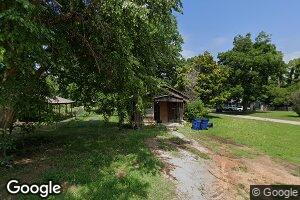 711 N 8th St, Marlow, OK 73055