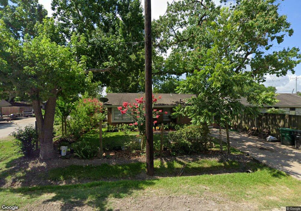 2555 Walcott Ln, Houston, TX 77088 - photo 1