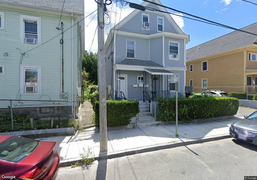221 Farnham St unit 223, Lawrence, MA 01843 - photo 1