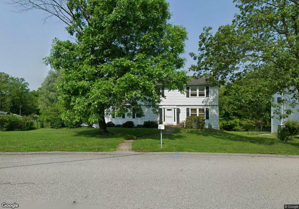 8 Saddle Rock Dr, Poughkeepsie, NY 12603 - photo 1