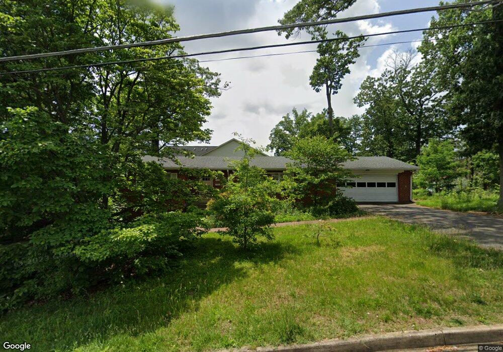 2328 Highland Ave, Falls Church, VA 22046 - photo 1