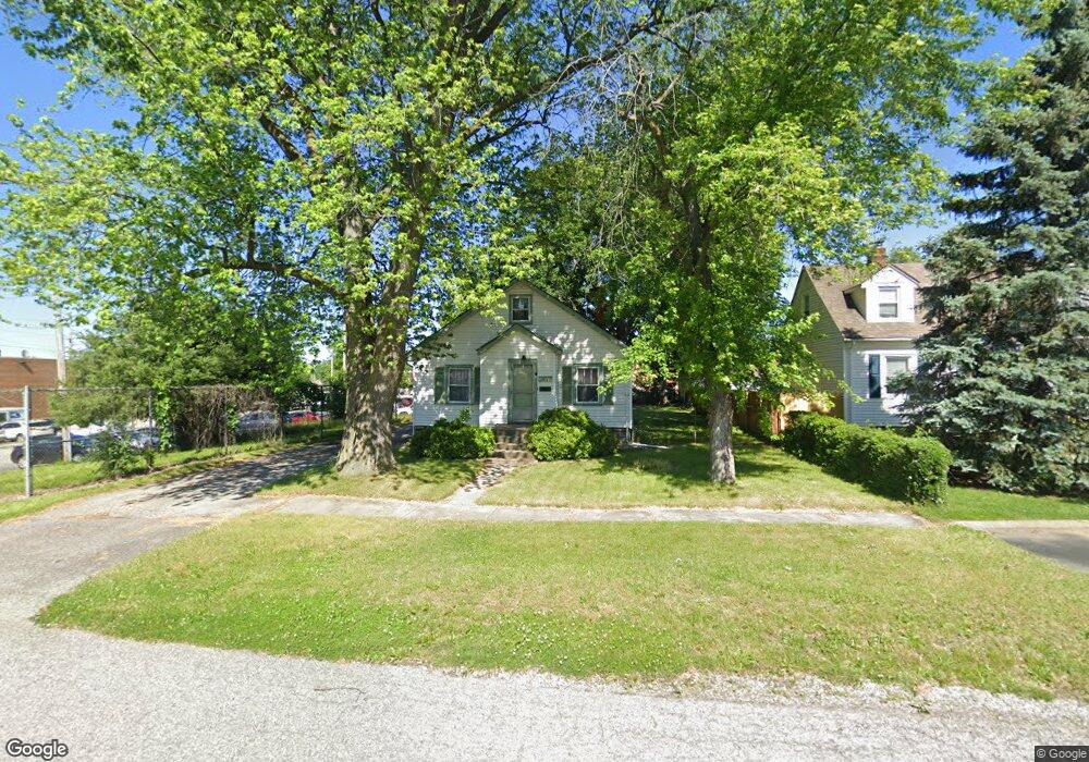 8521 Henry St, Highland, IN 46322 - photo 1