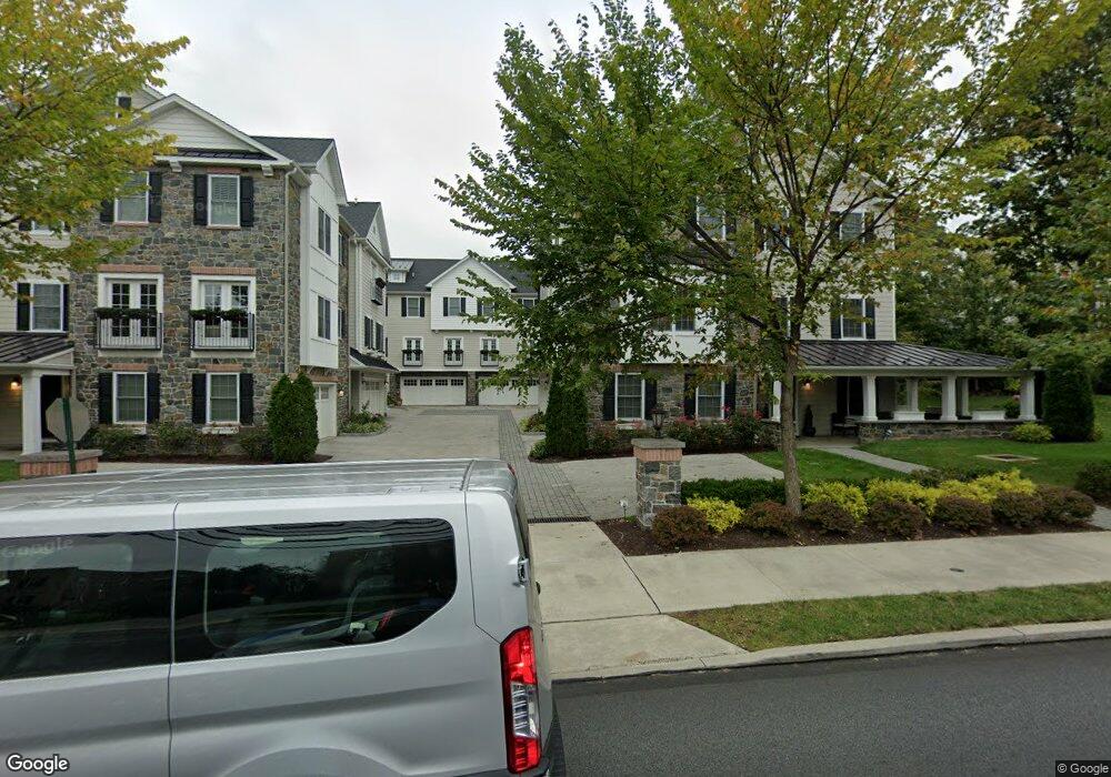 225 E Montgomery Ave unit 7, Ardmore, PA 19003 - photo 1