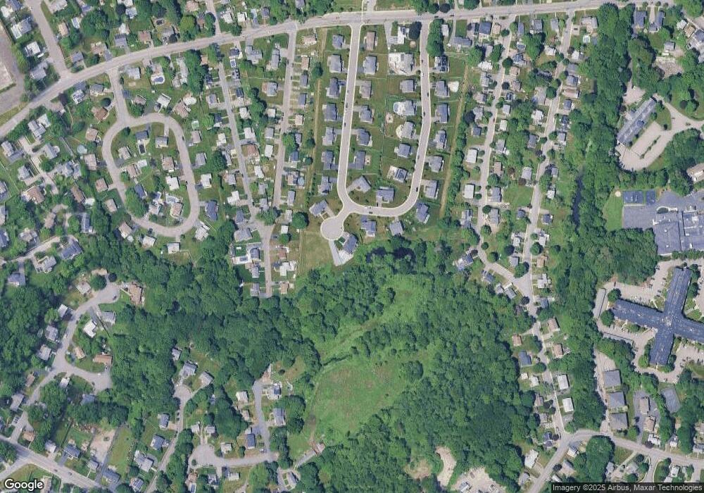 17 Watson Ln, Woburn, MA 01801 - photo 1