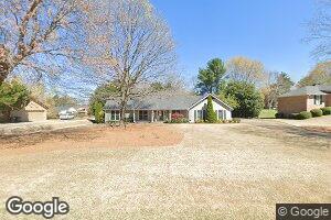 730 Rounsaville Rd, Roswell, GA 30076