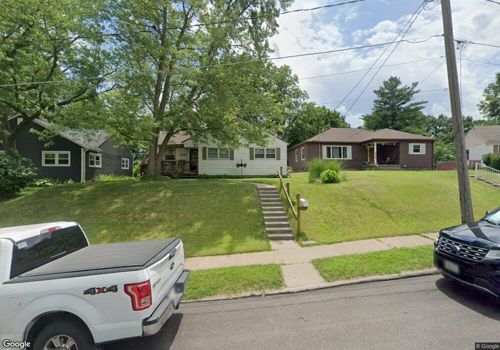 2223 W 13th St, Davenport, IA 52804 - photo 1