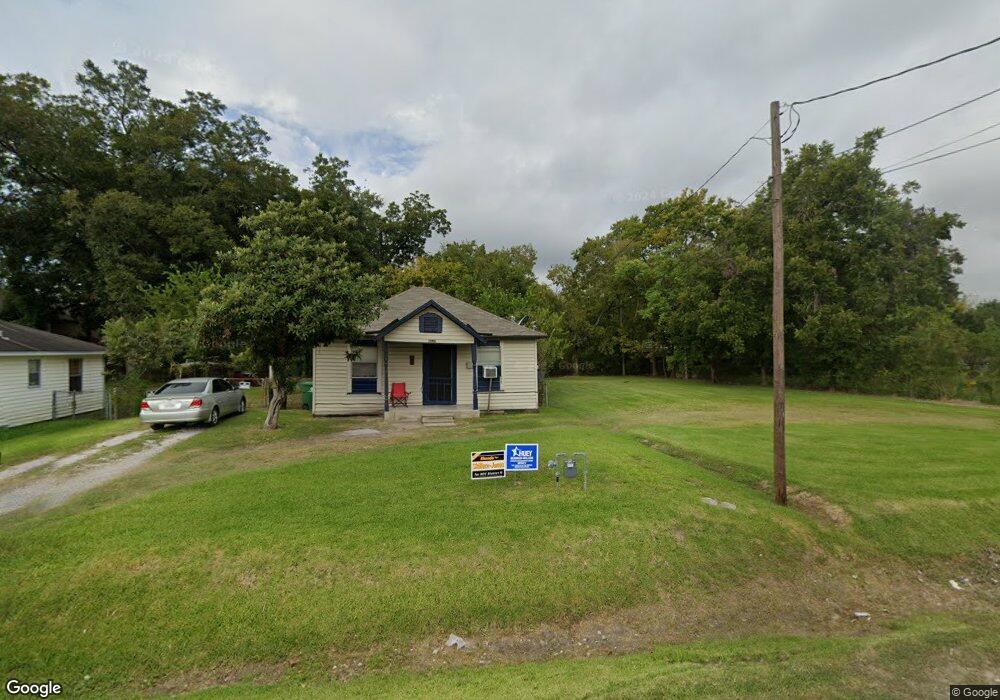 8001 Shotwell St, Houston, TX 77016 - photo 1