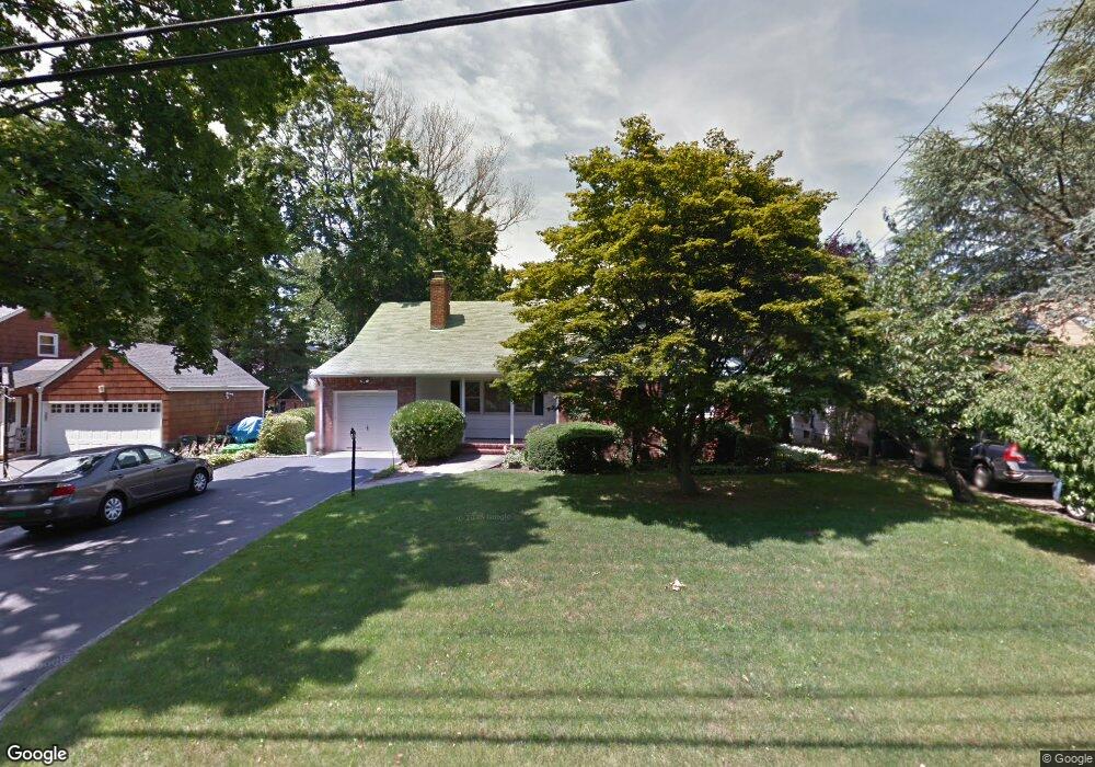 28 Downing Ave, Sea Cliff, NY 11579 - photo 1