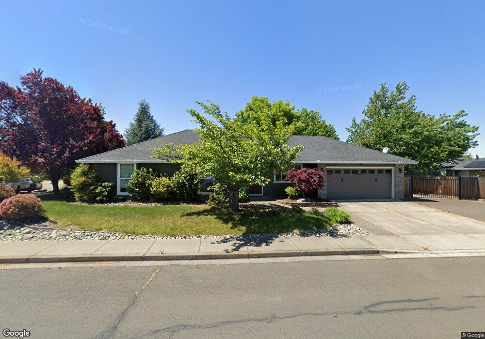 1109 Glengrove Ave, Central Point, OR 97502 - photo 1