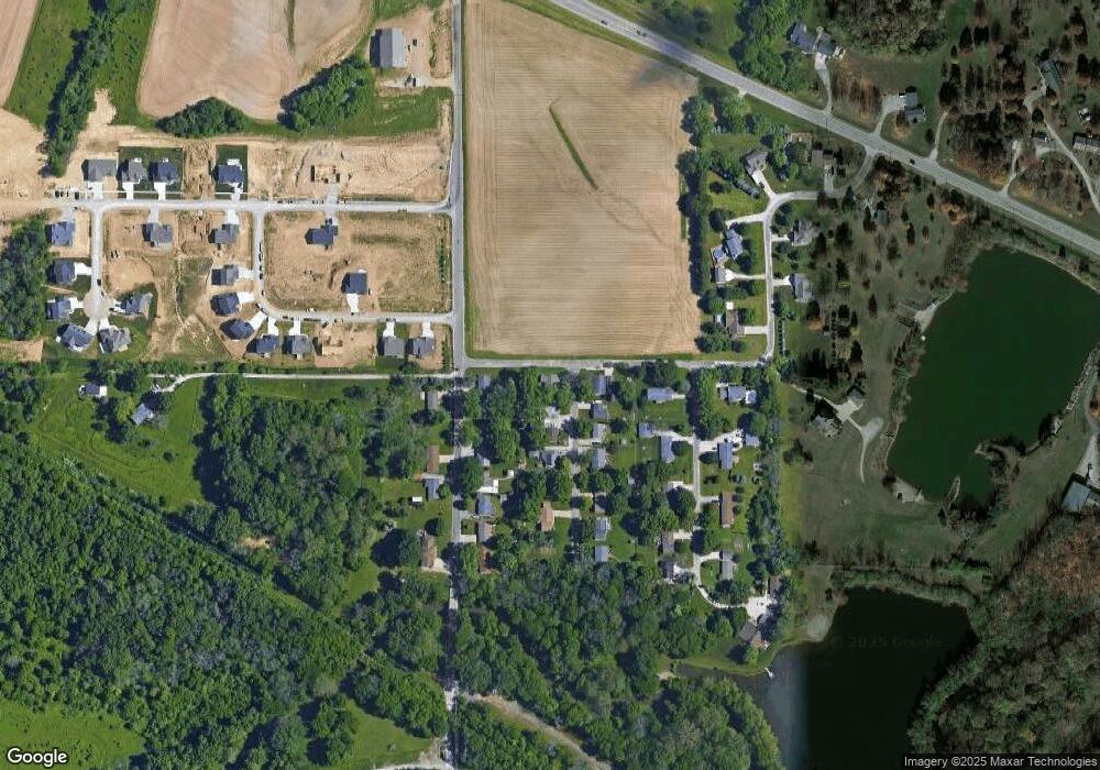 8224 Pine Ave, Downs, IL 61736 - photo 1