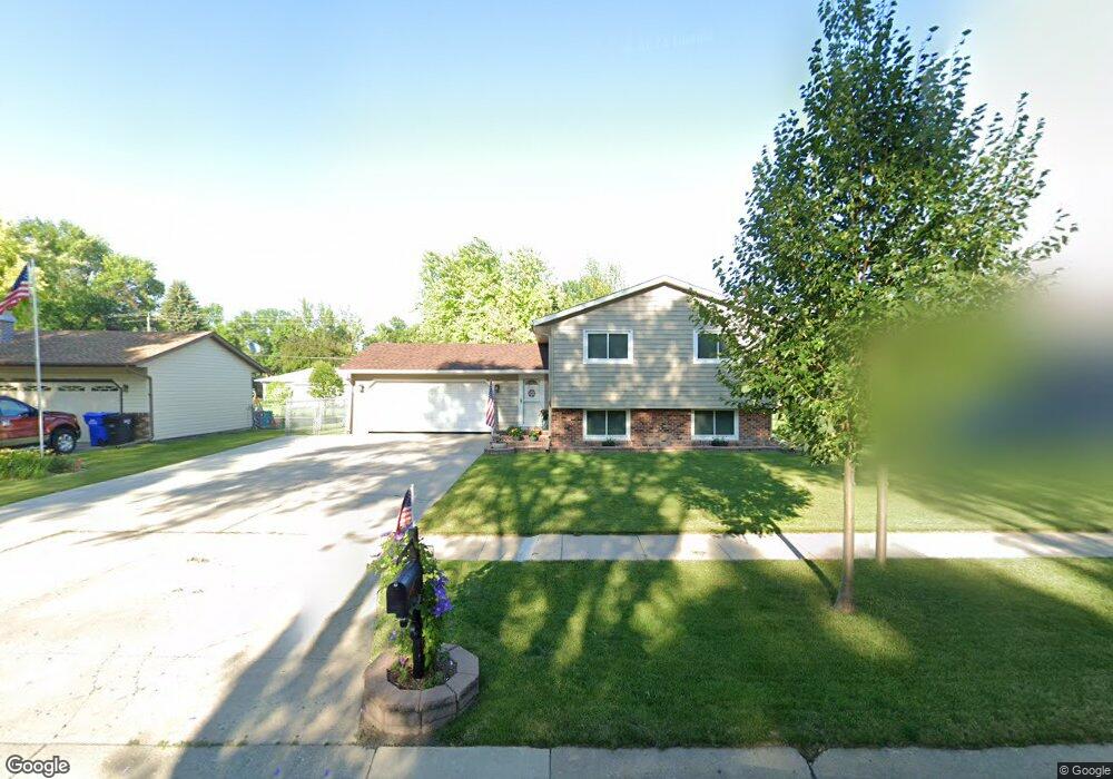 1910 18th St S, Fargo, ND 58103 - photo 1