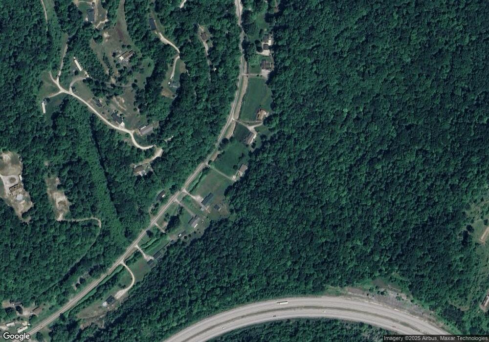 2457 Childress Rd, Alum Creek, WV 25003 - photo 1