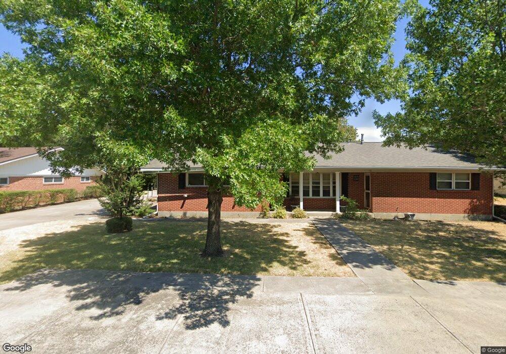 1310 College View St, Gainesville, TX 76240 - photo 1