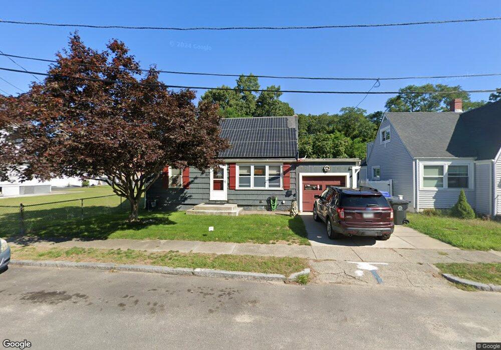 20 Luray St, Riverside, RI 02915 - photo 1