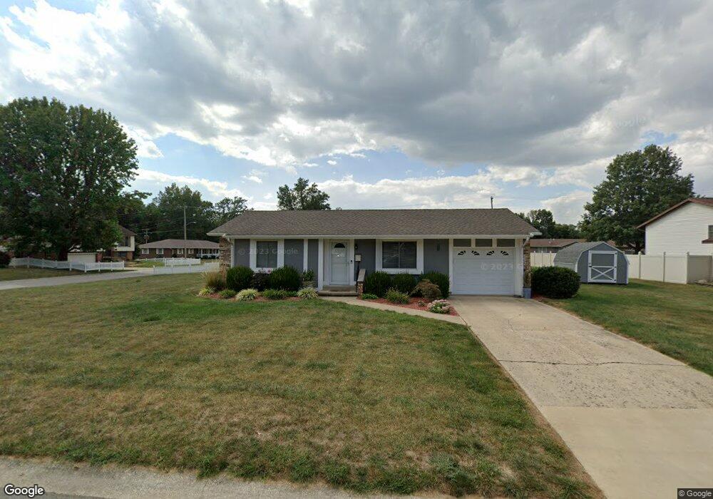 16 Galvin St, Effingham, IL 62401 - photo 1
