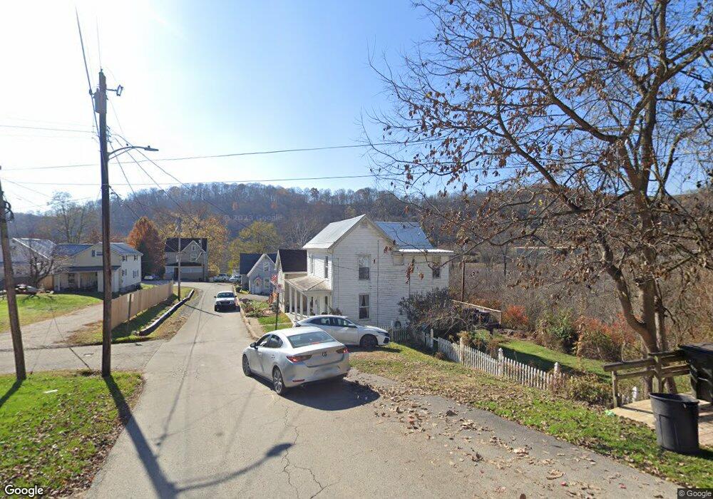 153 S West St, Waynesburg, PA 15370 - photo 1