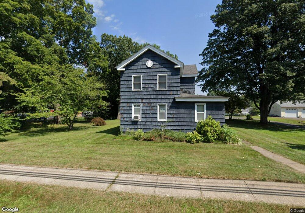 52 N Maple St, Enfield, CT 06082 - photo 1