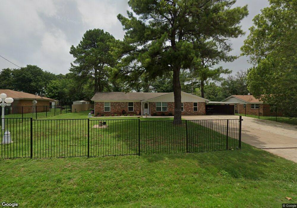 720 Cherry Ln, Springtown, TX 76082 - photo 1