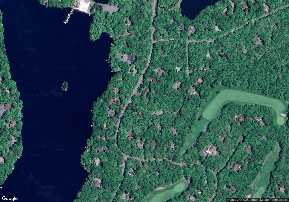 141 Broadmoor Dr, Hawley, PA 18428 - photo 1