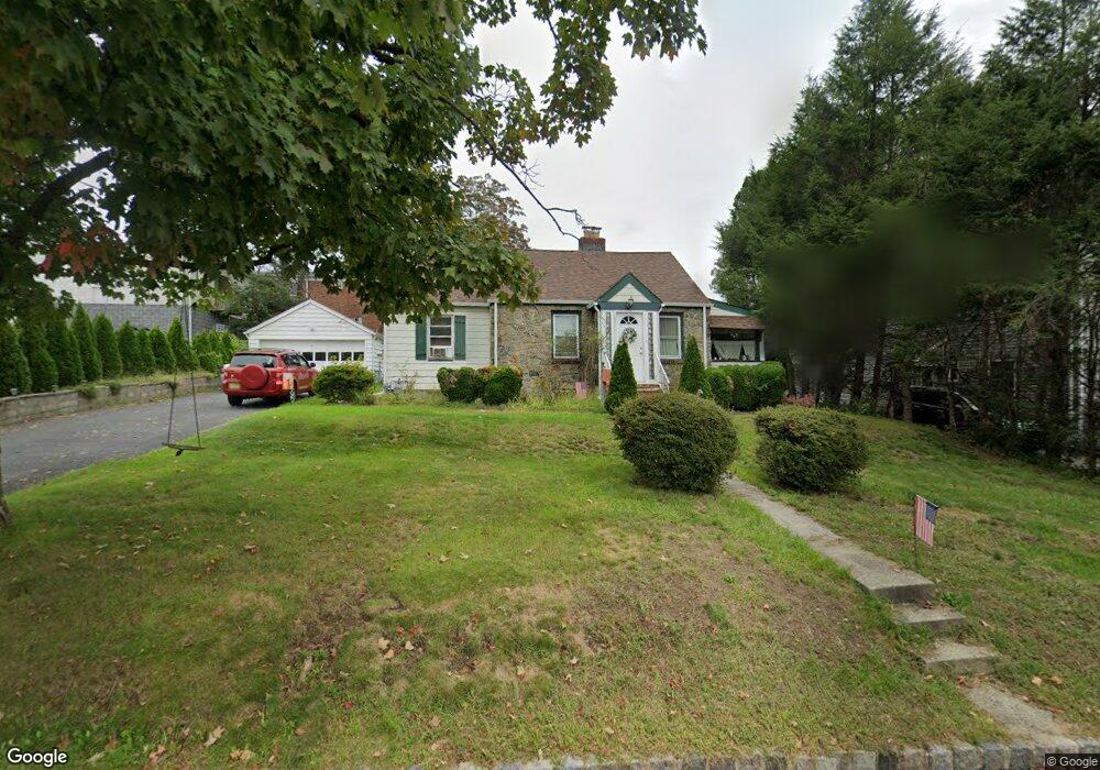 84 Chesapeake Ave, Lake Hiawatha, NJ 07034 - photo 1