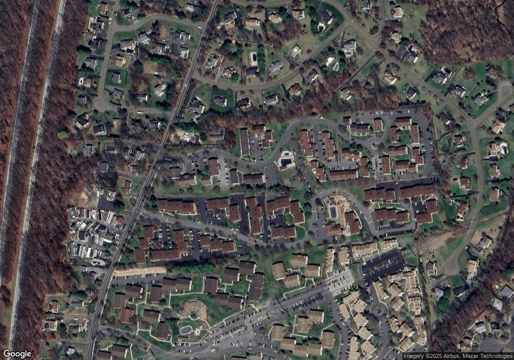 33 Buckingham Ct, Pomona, NY 10970 - photo 1