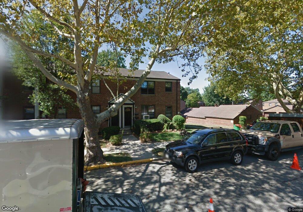 6946 197th St unit Upper, Fresh Meadows, NY 11365 - photo 1