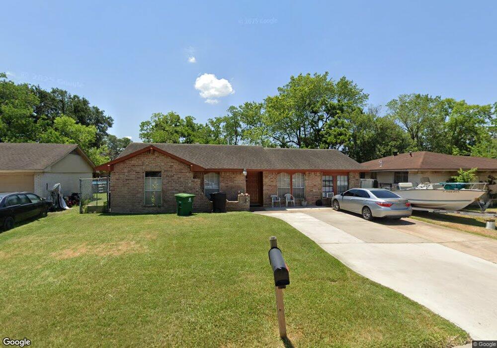 1423 Saddle Rock Dr, Houston, TX 77088 - photo 1