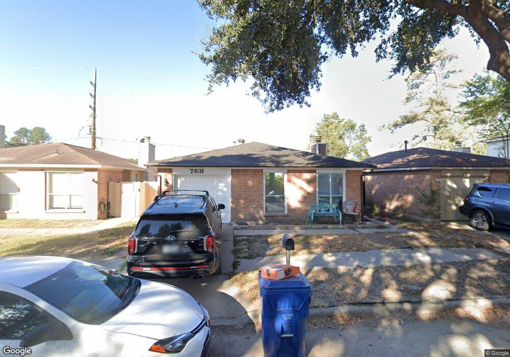 7831 Gatehouse Dr, Houston, TX 77040 - photo 1