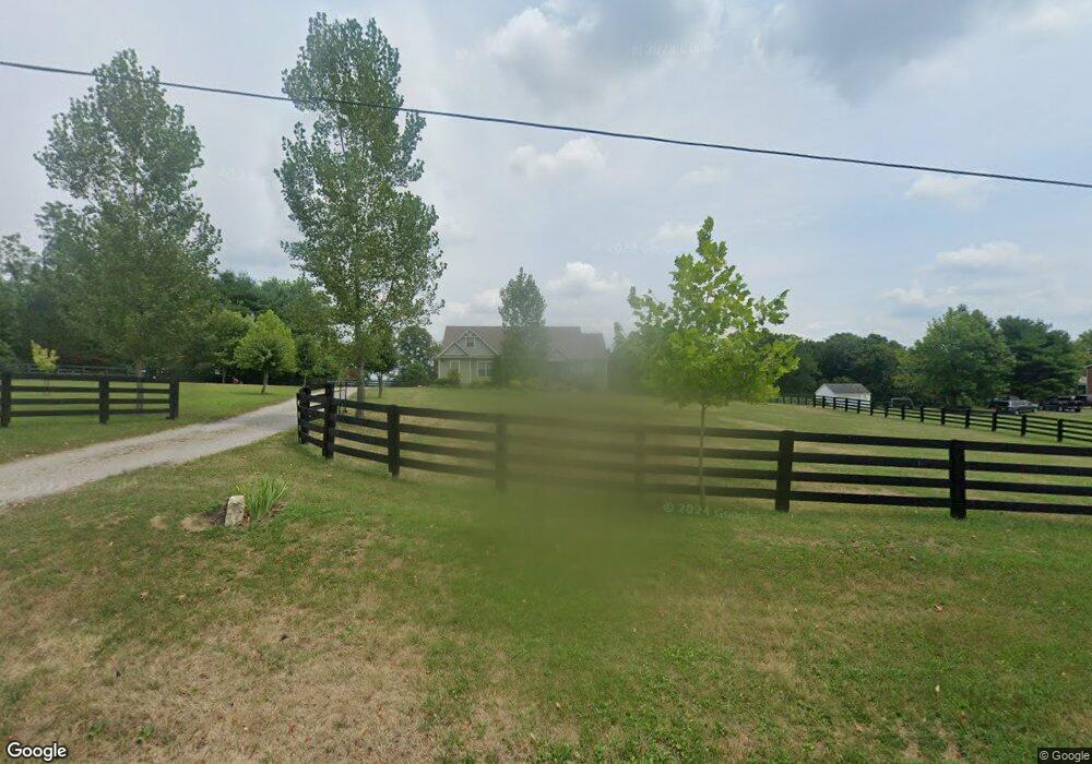 570 Elliston Ln, Versailles, KY 40383 - photo 1