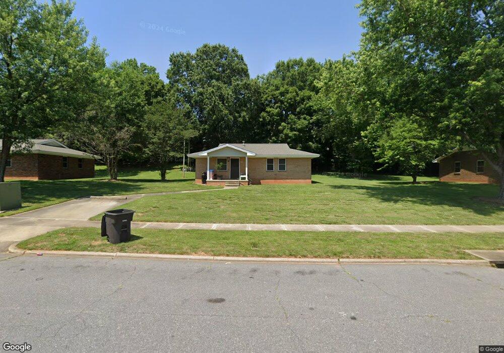 1014 Adams St, Statesville, NC 28677 - photo 1