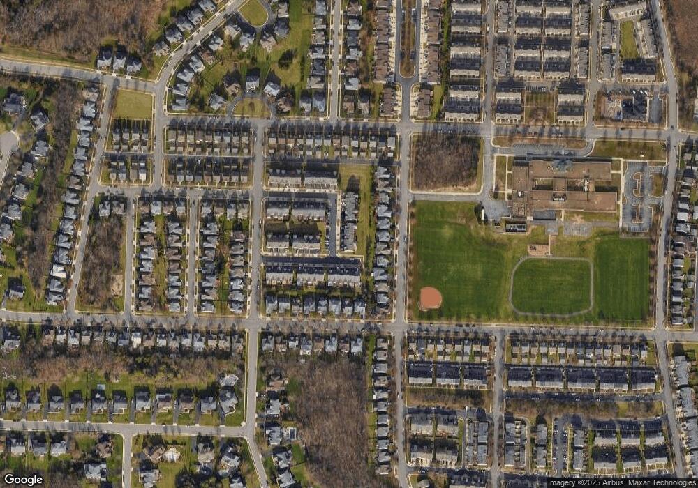 42726 Rolling Rock Square, Chantilly, VA 20152 - photo 1