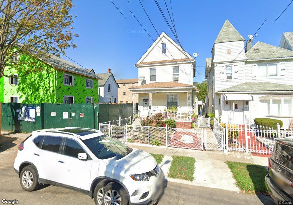 95-15 107th St, Jamaica, NY 11416 - photo 1