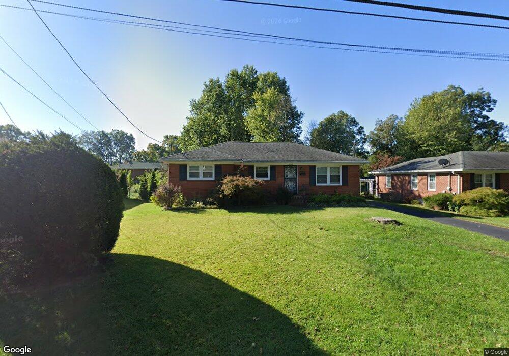 6102 Apex Dr, Louisville, KY 40219 - photo 1