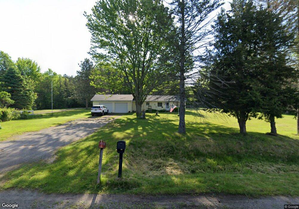 12137 Block Rd, Birch Run, MI 48415 - photo 1