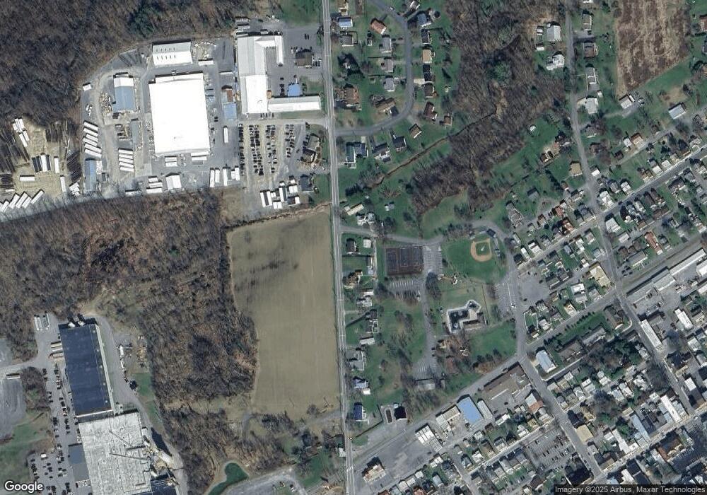 136 N 8th St, Mifflinburg, PA 17844 - photo 1