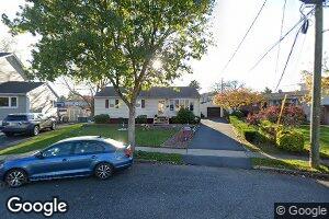 83 Hutton Rd, Clifton, NJ 07013