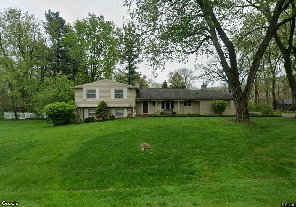 1230 Northover Dr, Bloomfield Hills, MI 48304 - photo 1