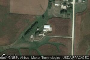 20195 Skahill Rd, Cascade, IA 52033