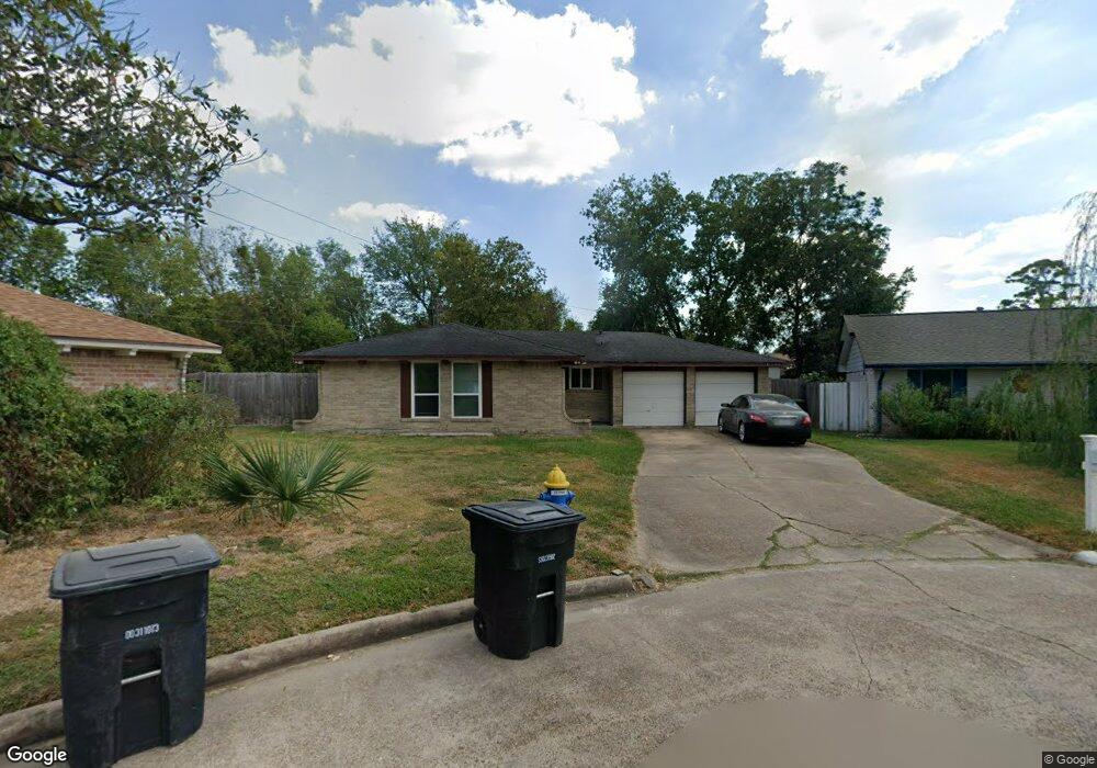 6303 Maple Hill Dr, Houston, TX 77088 - photo 1