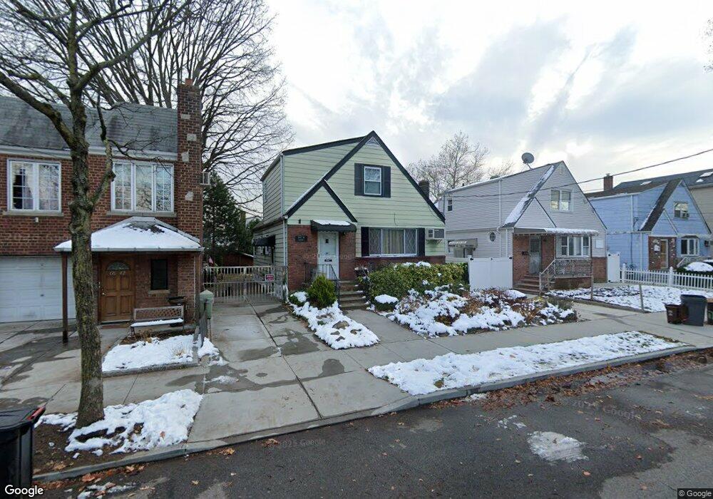 13638 62nd Rd, Flushing, NY 11367 - photo 1
