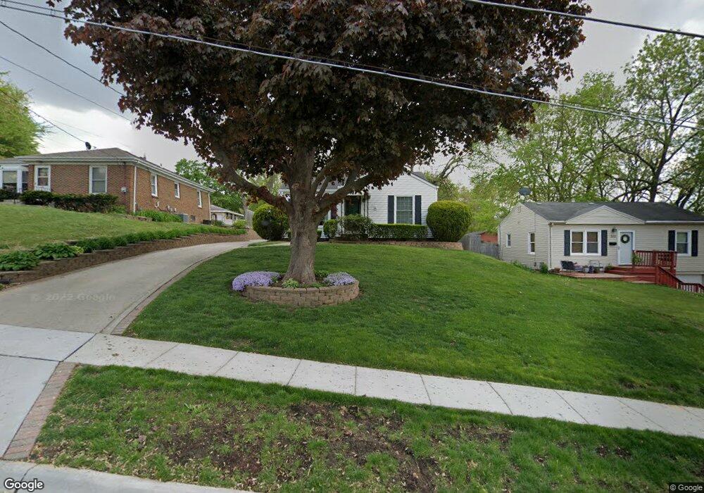 330 Bell Ave, Des Moines, IA 50315 - photo 1