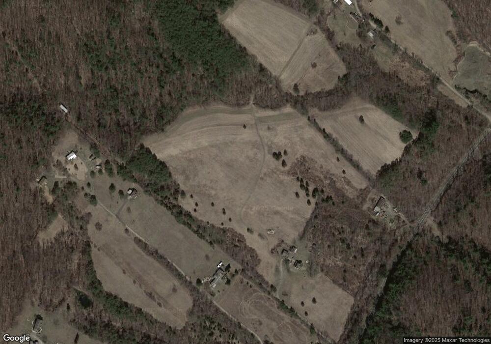 32 Johns Farm Ln, New Bloomfield, PA 17068 - photo 1