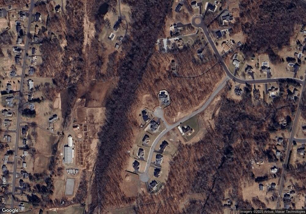 2 Hawks Landing Path, Berlin, CT 06037 - photo 1