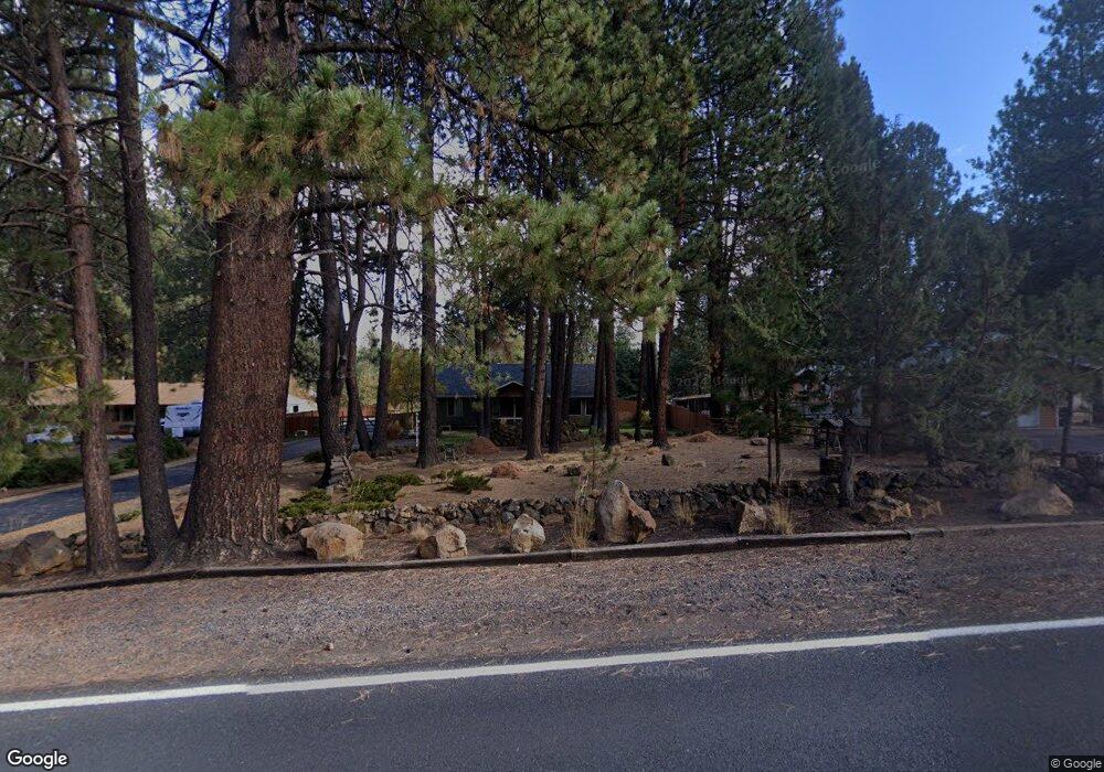 59806 Navajo Rd, Bend, OR 97702 - photo 1